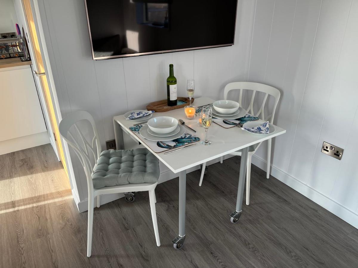 Seas The Day - Self Catering Lodge North Uist Paible Экстерьер фото