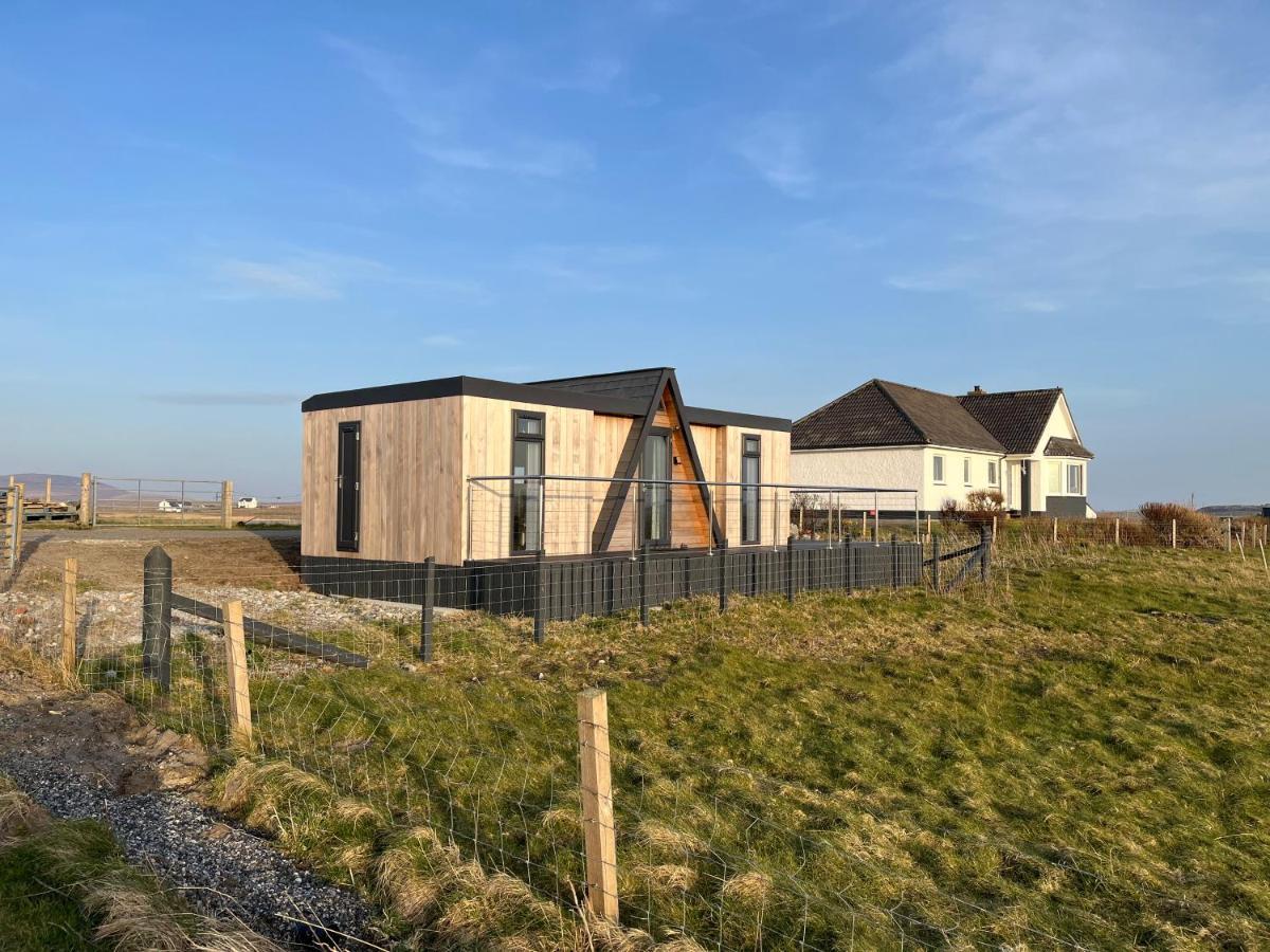 Seas The Day - Self Catering Lodge North Uist Paible Экстерьер фото